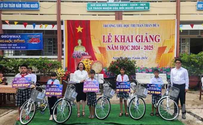 Chương trình tặng xe đạp từ thiện